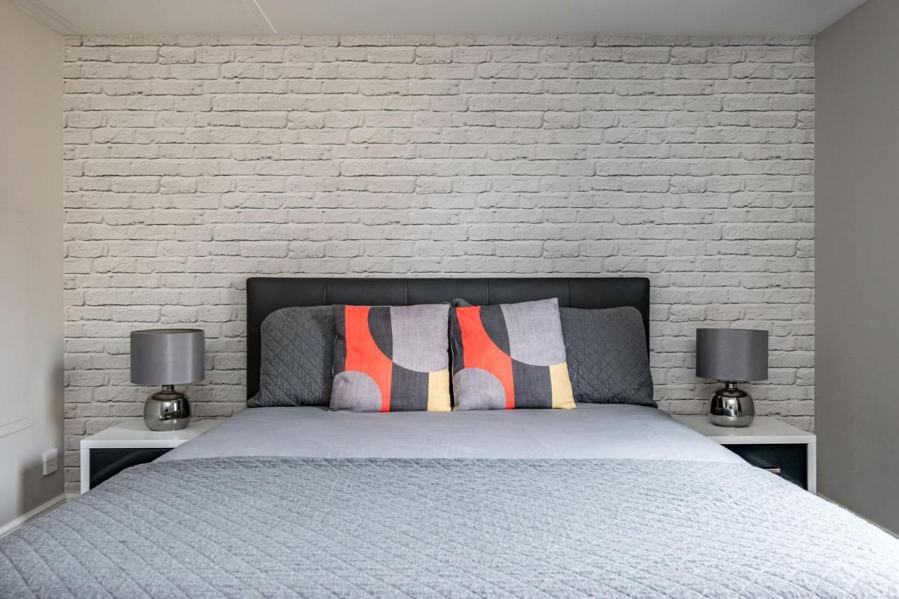 Apartment Amazing - Cables Wynd Near The Shore - Free Parking *