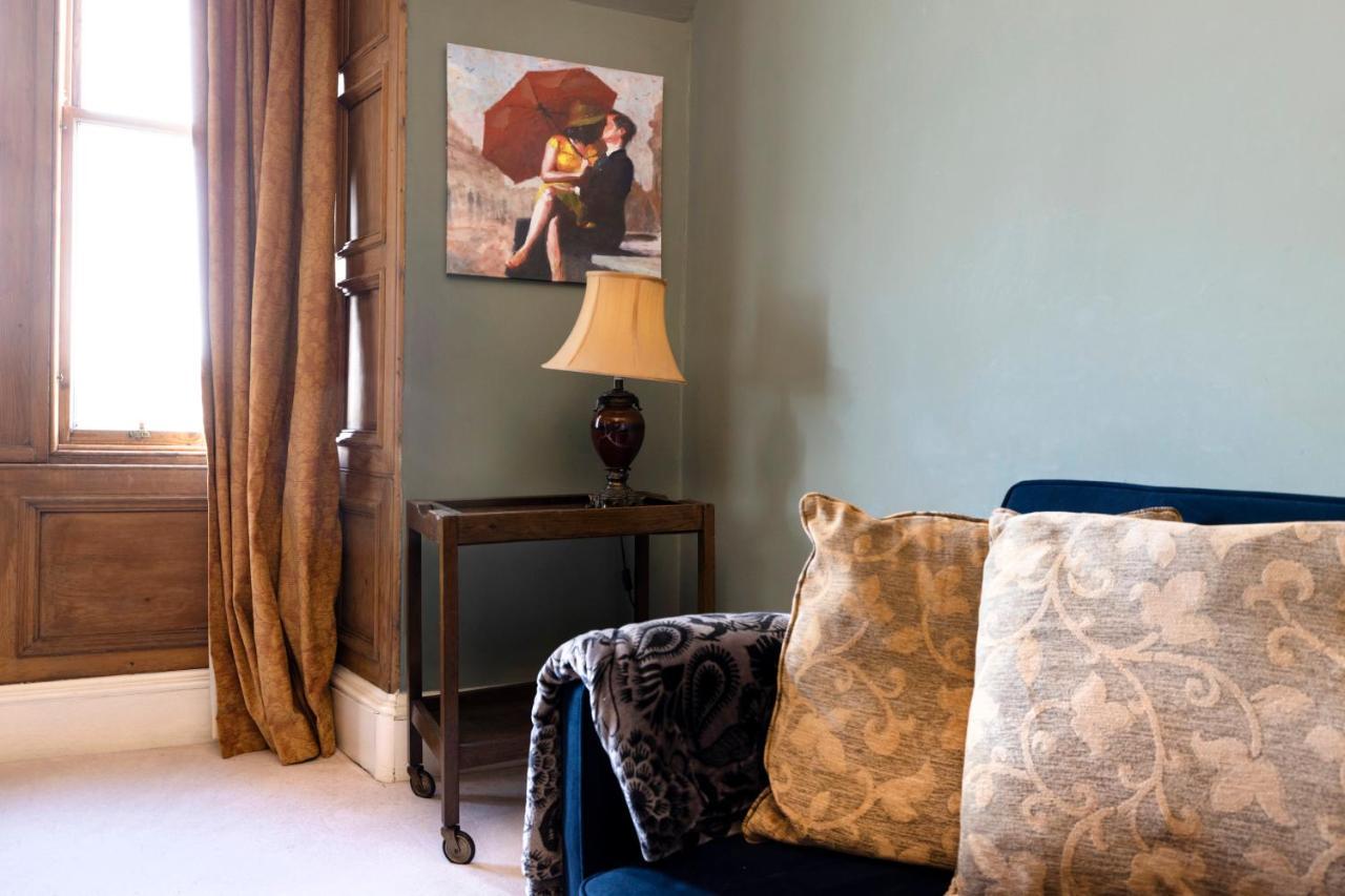 Joivy Old Town 1-bed With Stunning Views