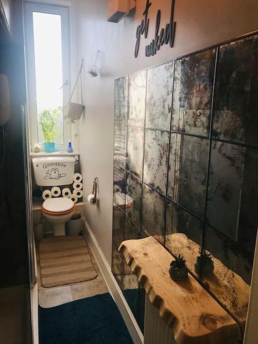 Cosy 2 Bedroom Flat In EDI