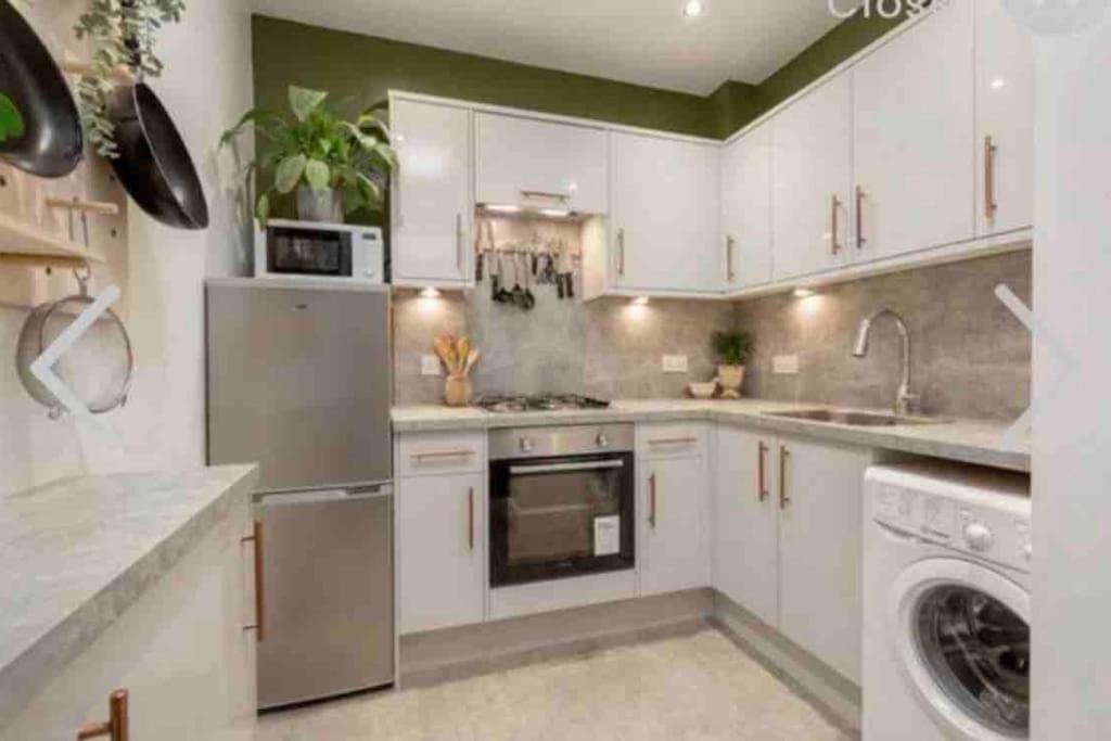 Appartement Cosy 2 Bedroom Flat In EDI