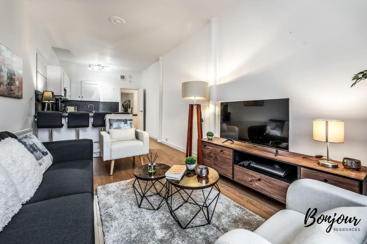 Cosy Grassmarket 2br-1ba - Newly Decorated! By Bonjour Residences Edinburgh