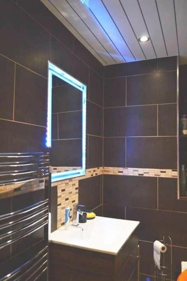 Appartement Quirky And Modern Near The Shore Édimbourg