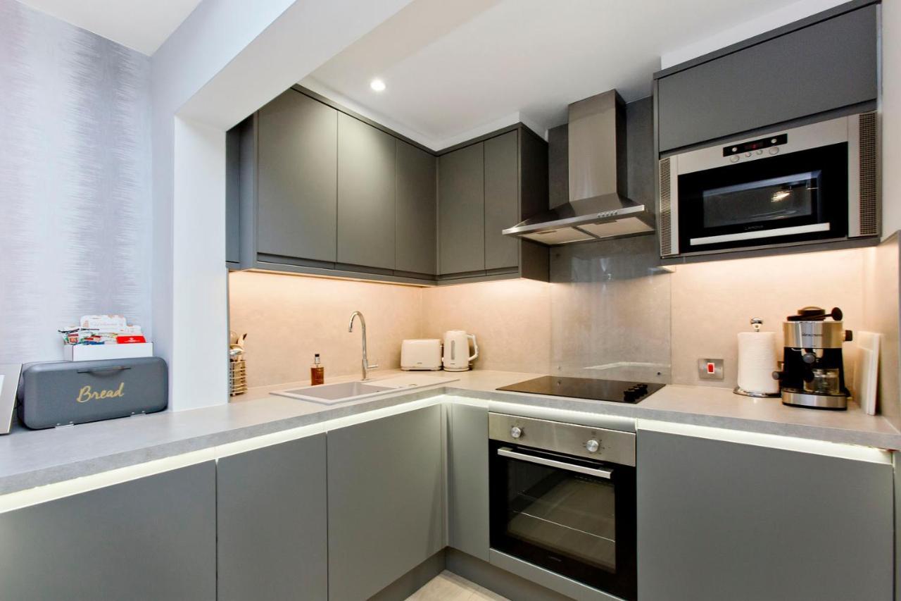 Ultra Modern, West End Village, Refurbished 1 Bed Edinburgh