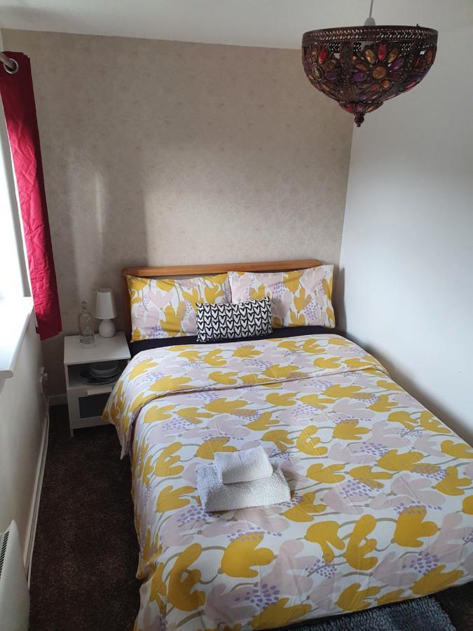 Peaceful Private With Free Parking And Wifi *