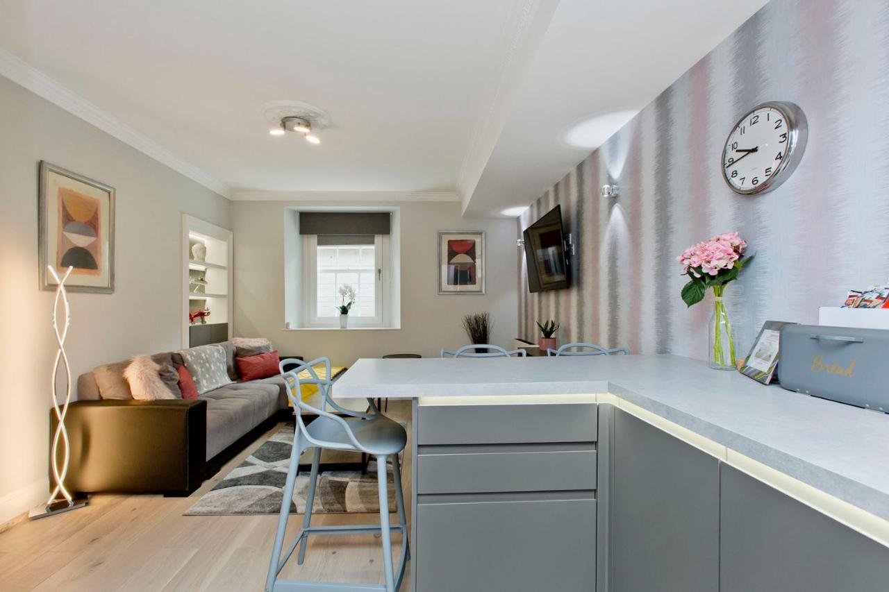 Apartment Ultra Modern, West End Village, Refurbished 1 Bed Edinburgh