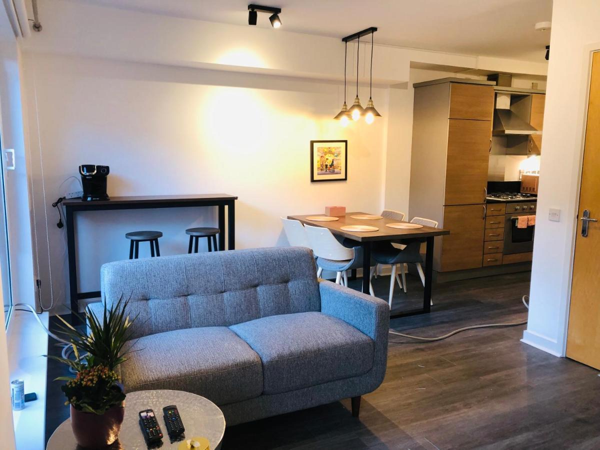 2 Bath Free Parking Edinburgh