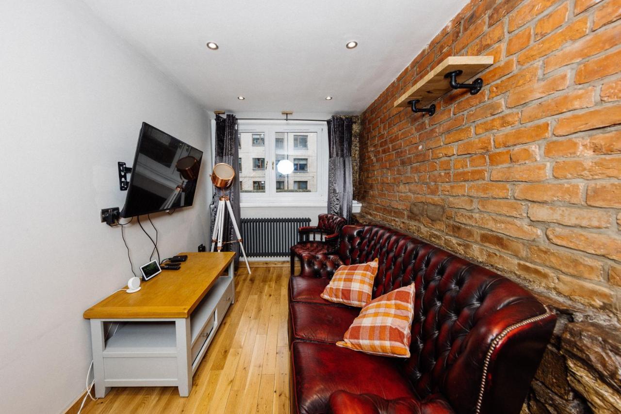 Apartment Superb Luxury Quality Central Apartment On Canal EDI