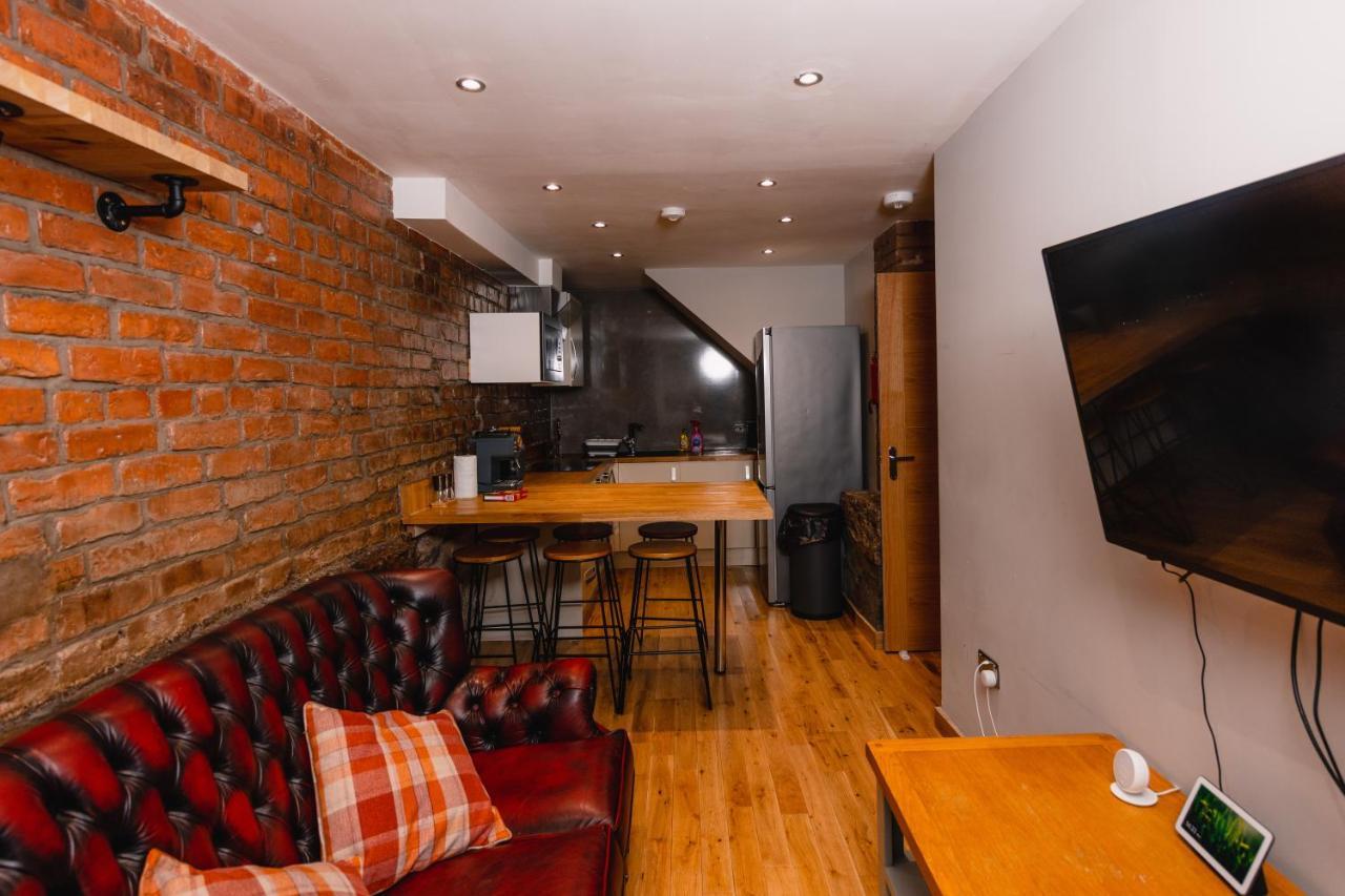 Superb Luxury Quality Central Apartment On Canal Apartment *