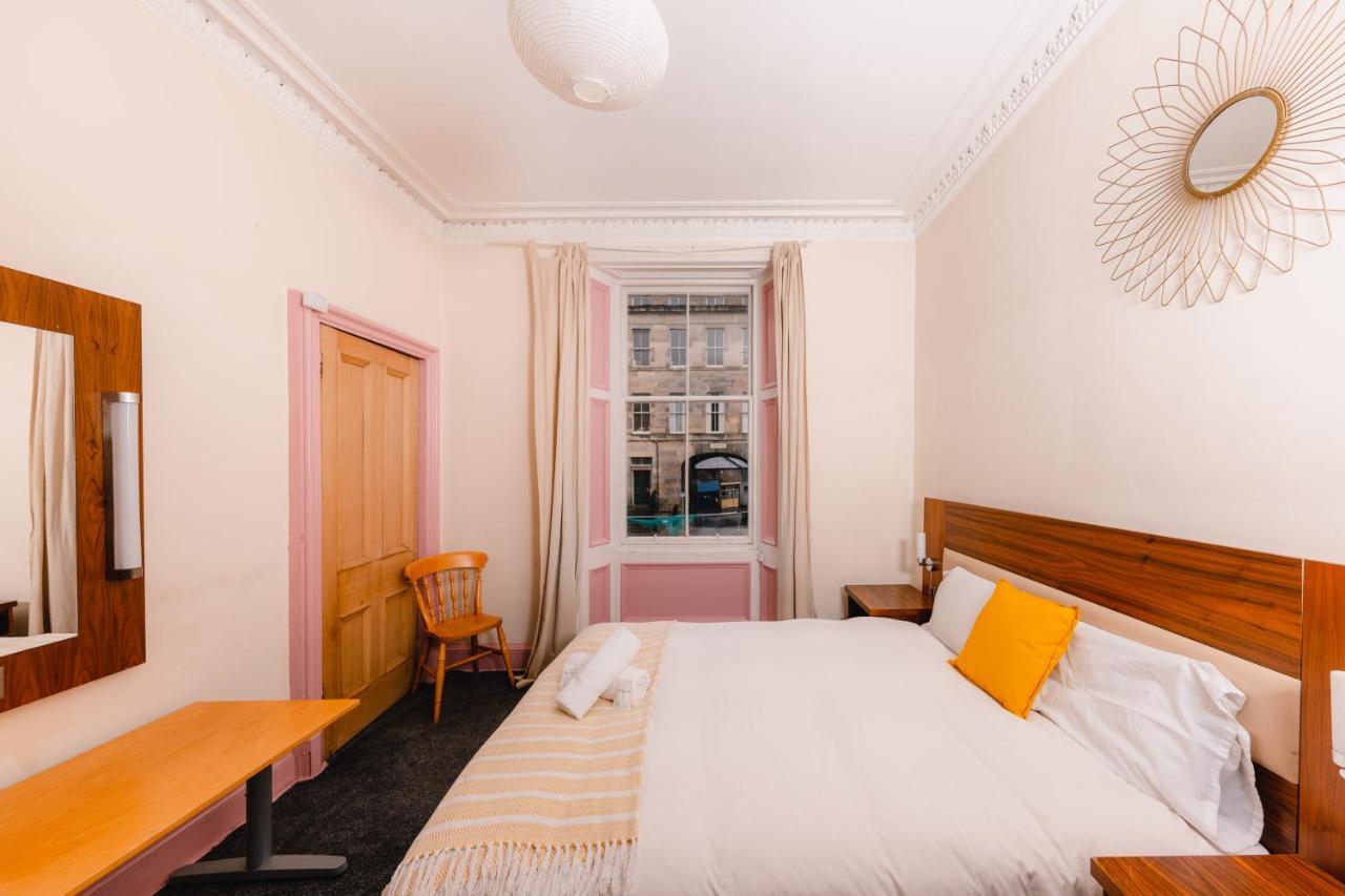 Super Central 4 Bedrooms Apartment By Calton Hill * EDI