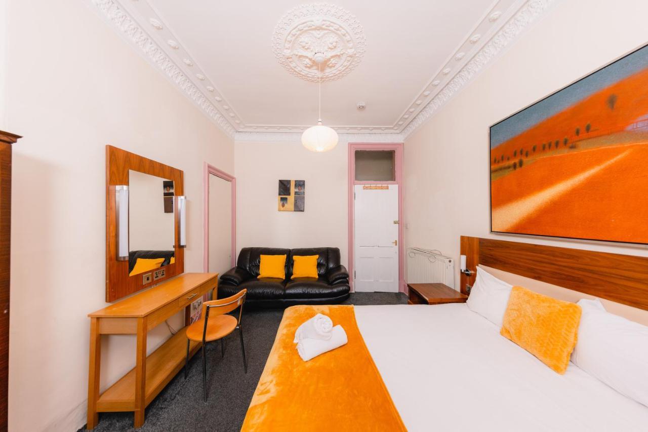 Super Central 4 Bedrooms Apartment By Calton Hill * EDI