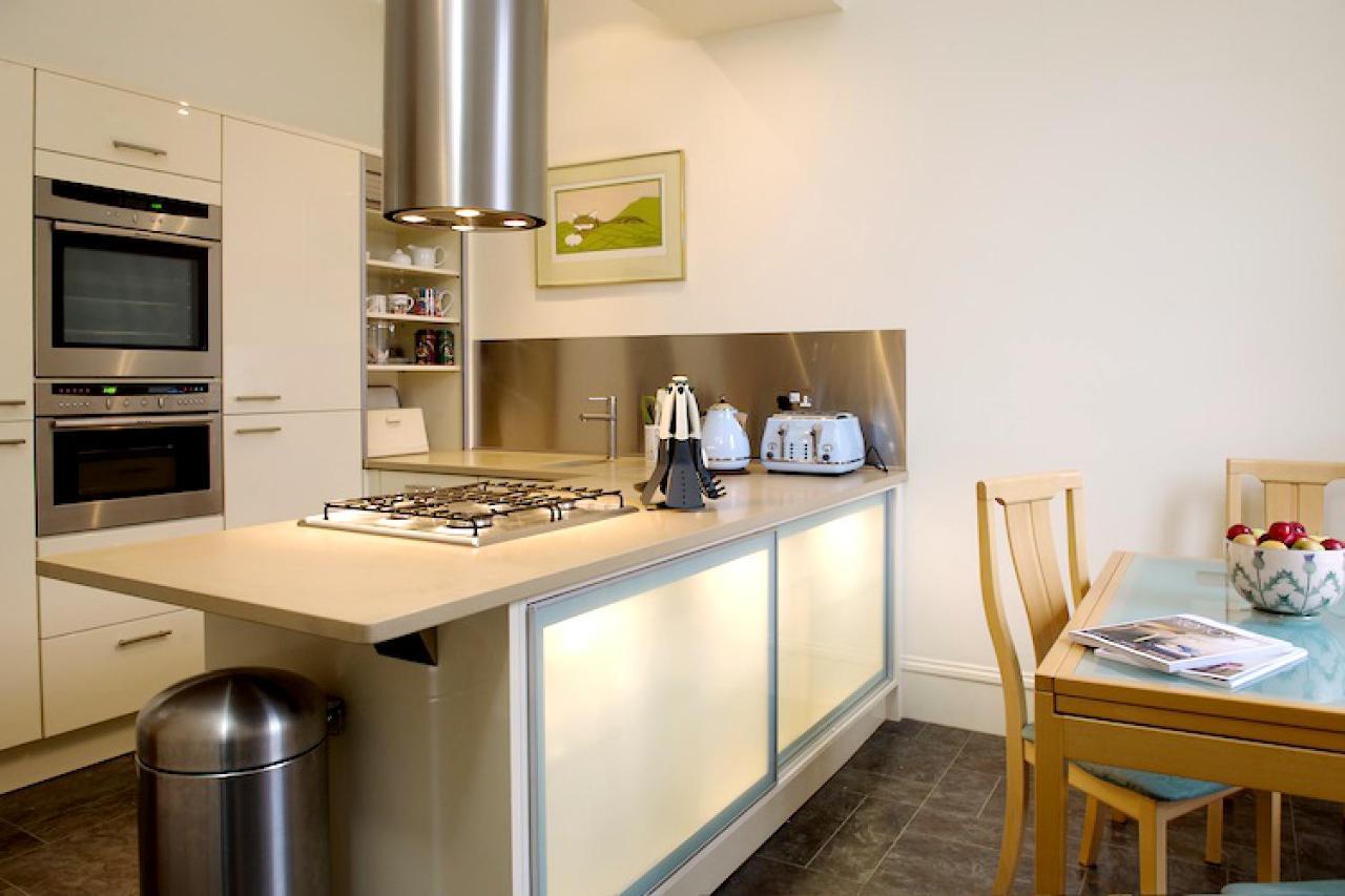 Stylish Apartment *