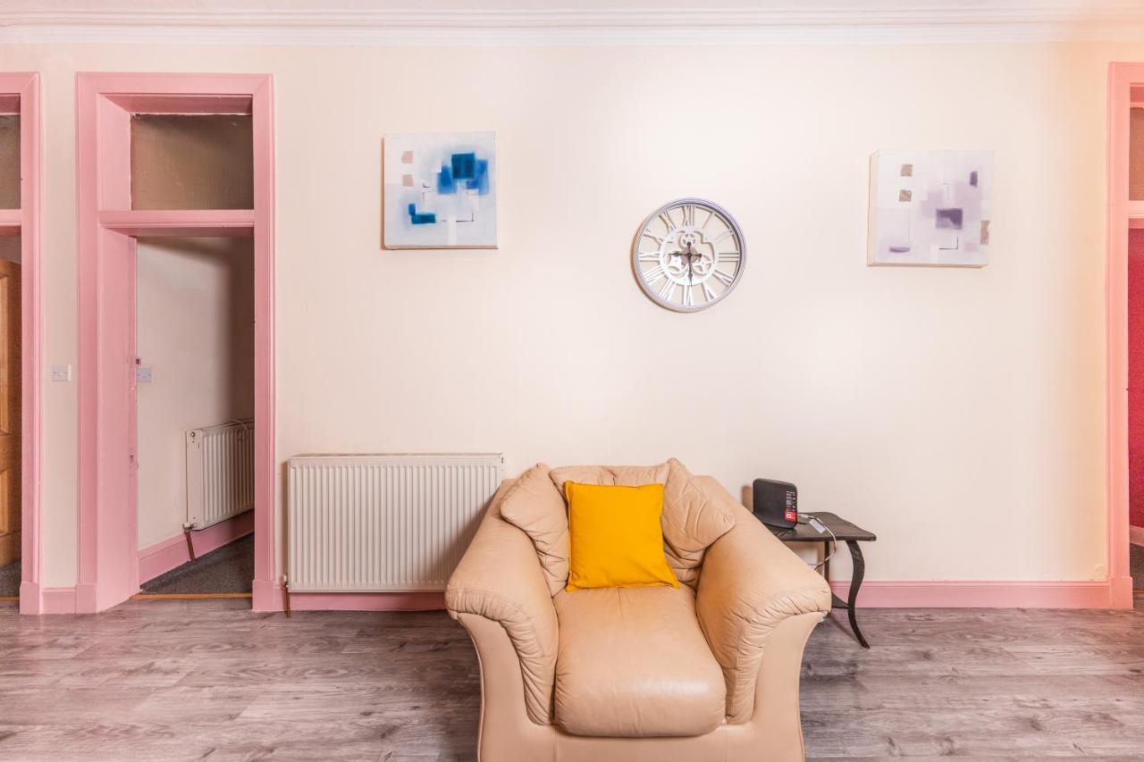 Super Central 4 Bedrooms Apartment By Calton Hill * EDI