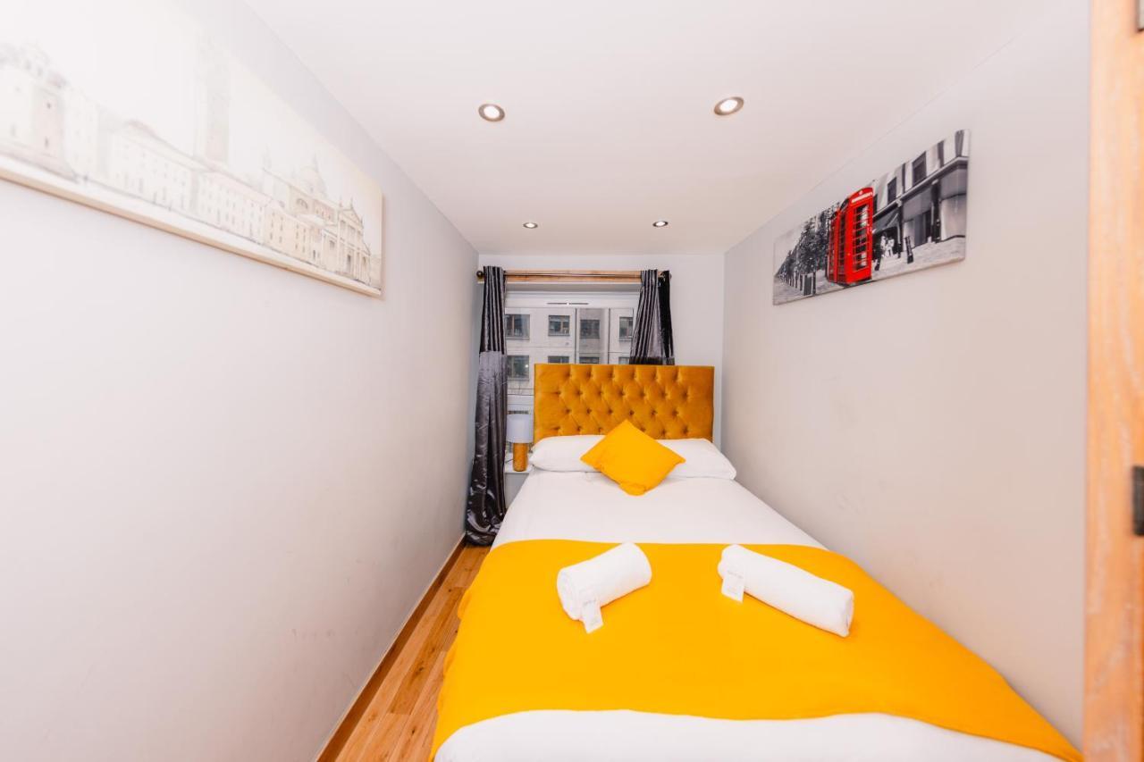 Superb Luxury Quality Central Apartment On Canal Apartment EDI