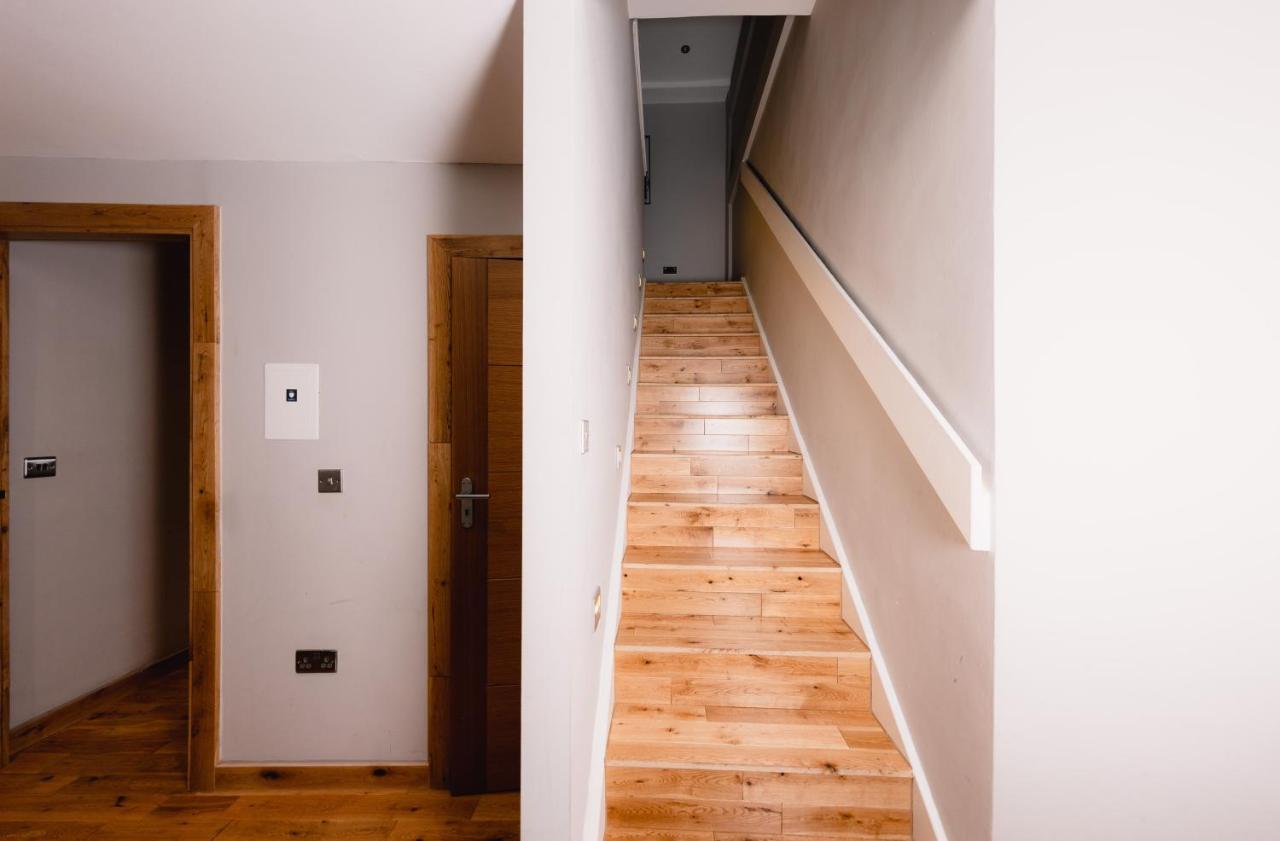 Apartment Superb Luxury Quality Central Apartment On Canal *