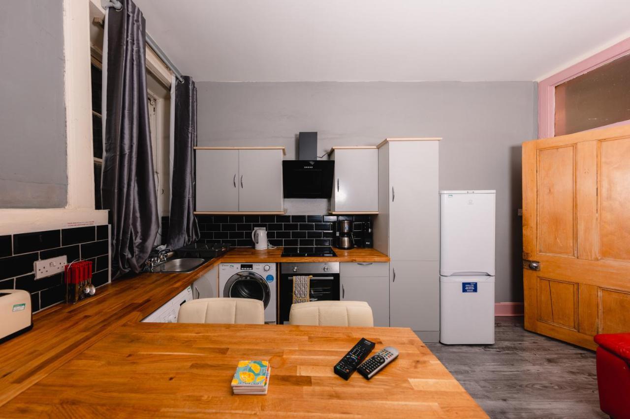Appartement Super Central 4 Bedrooms Apartment By Calton Hill