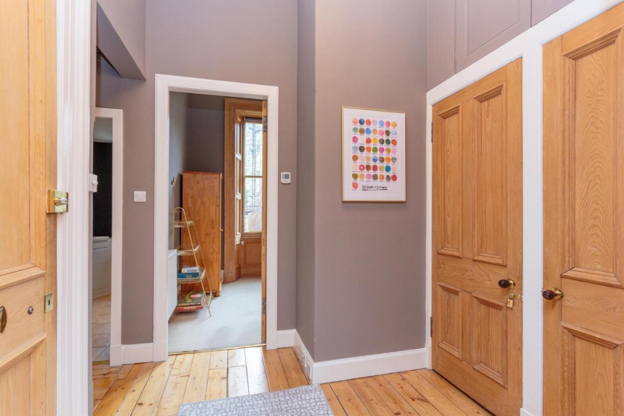 Apartment South Learmonth Gardens