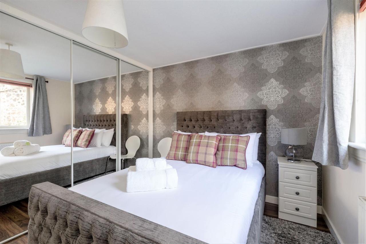 Stunning 1 Bed At Holyrood Palace & Arthurs Seat Edinburgh