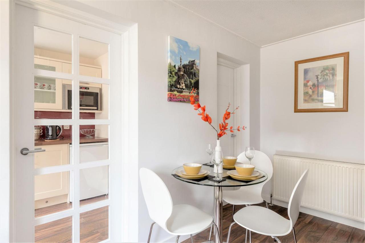 Stunning 1 Bed At Holyrood Palace & Arthurs Seat * Edinburgh