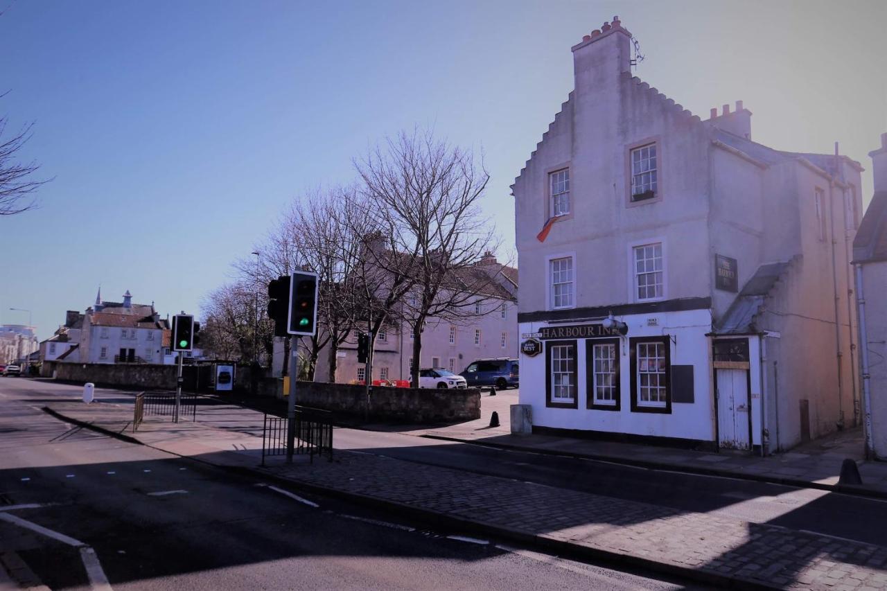 Old Fisherman's No 4, Free Parking Edinburgh