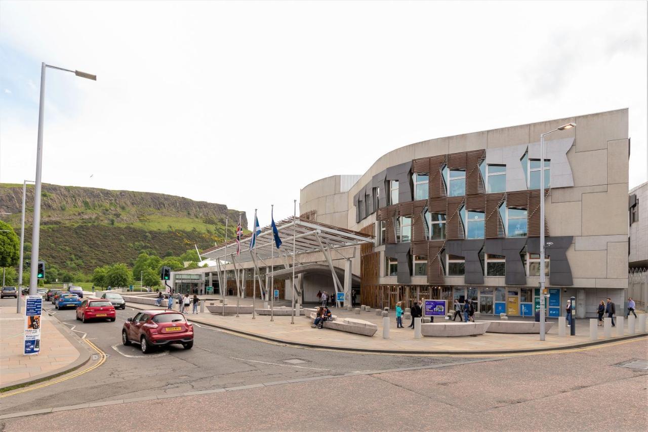 Apartment Stunning 1 Bed At Holyrood Palace & Arthurs Seat Edinburgh