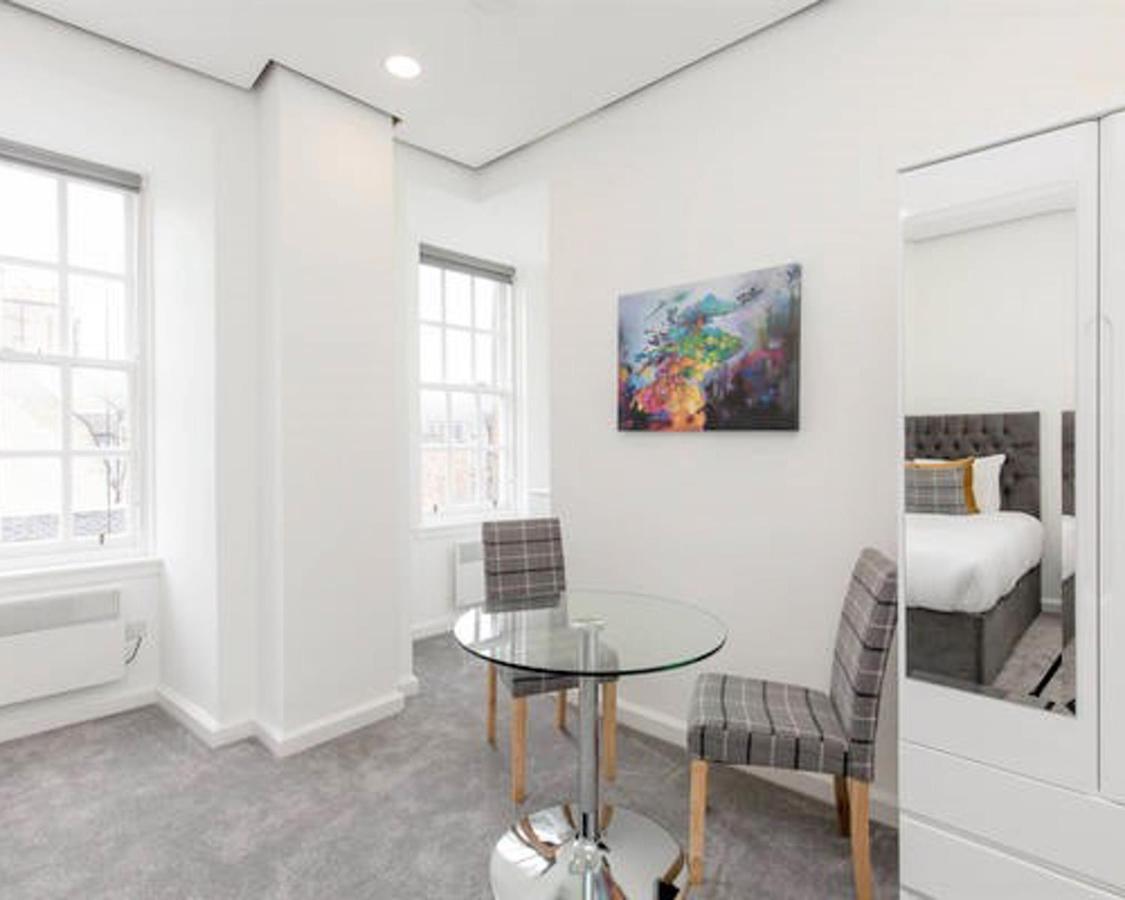 Gorgeous Studio At The Heart Of Old Town Apartment EDI
