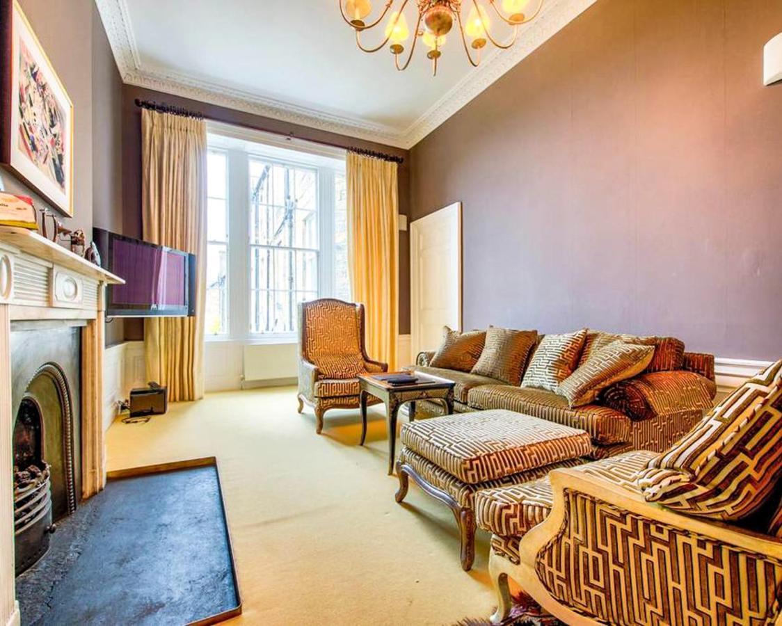 Beautiful Centre Georgian 4 Bed Townhouse With Private Garden * Edinburgh