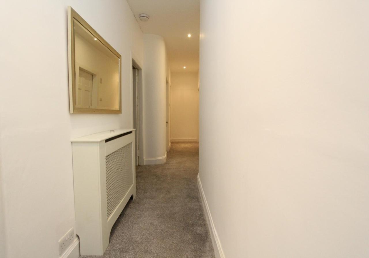 Apartment Centre New Town 2 Bedroom Flat *
