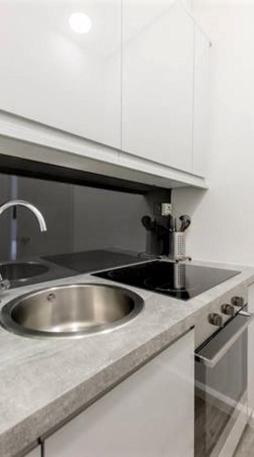 Gorgeous Studio At The Heart Of Old Town Apartment EDI