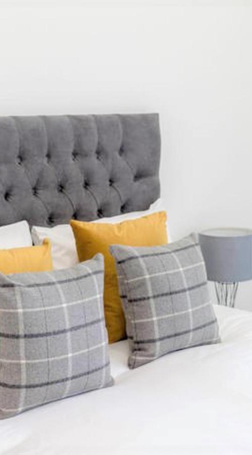 Gorgeous Studio At The Heart Of Old Town Apartment *