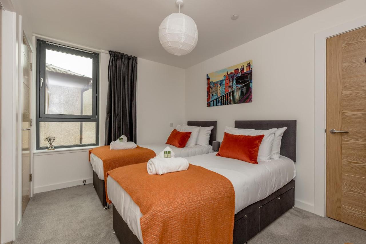 Altido Airy 3-bed Apt Near Royal Botanic Garden