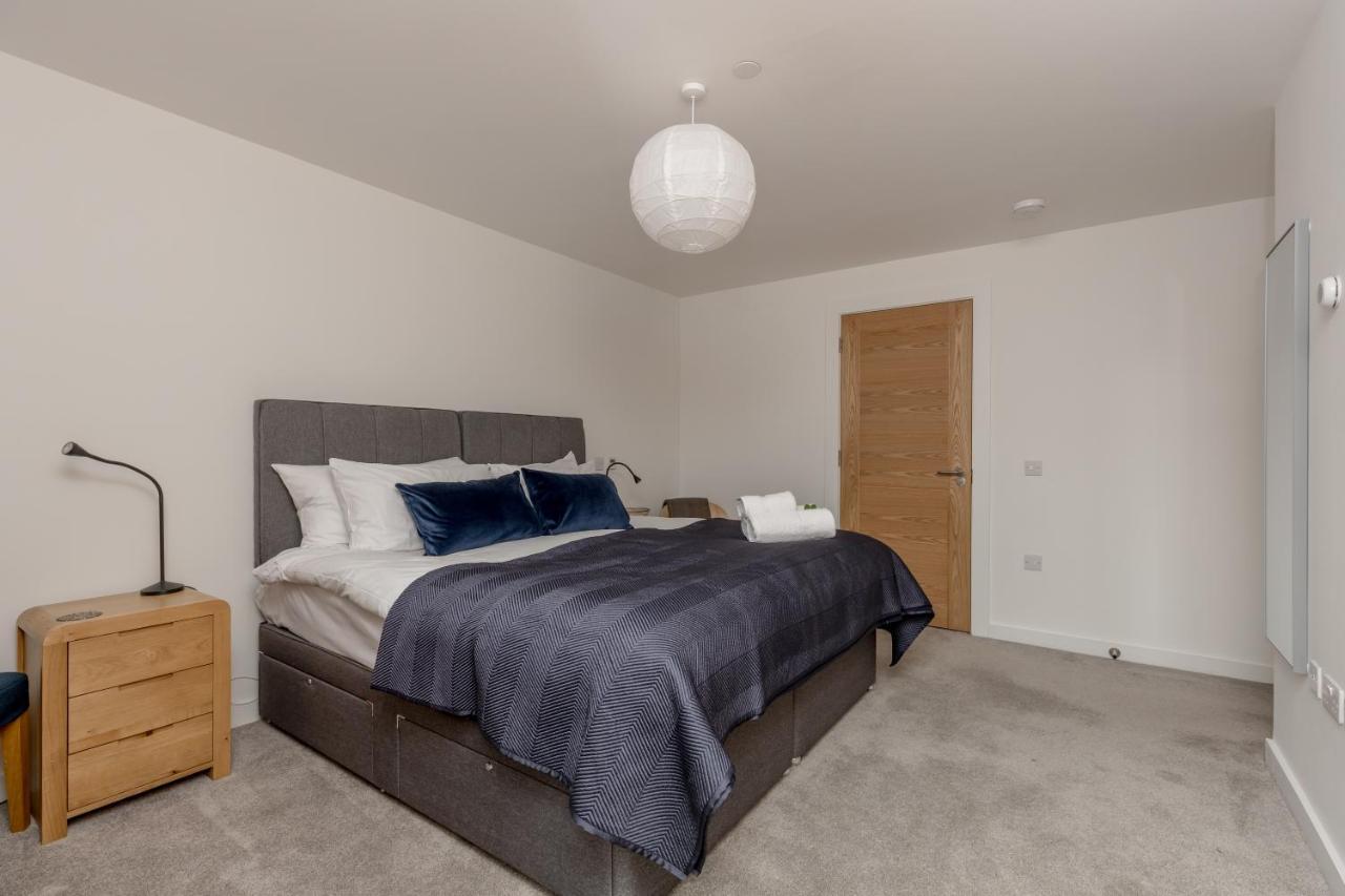 Altido Airy 3-bed Apt Near Royal Botanic Garden Apartment Edinburgh