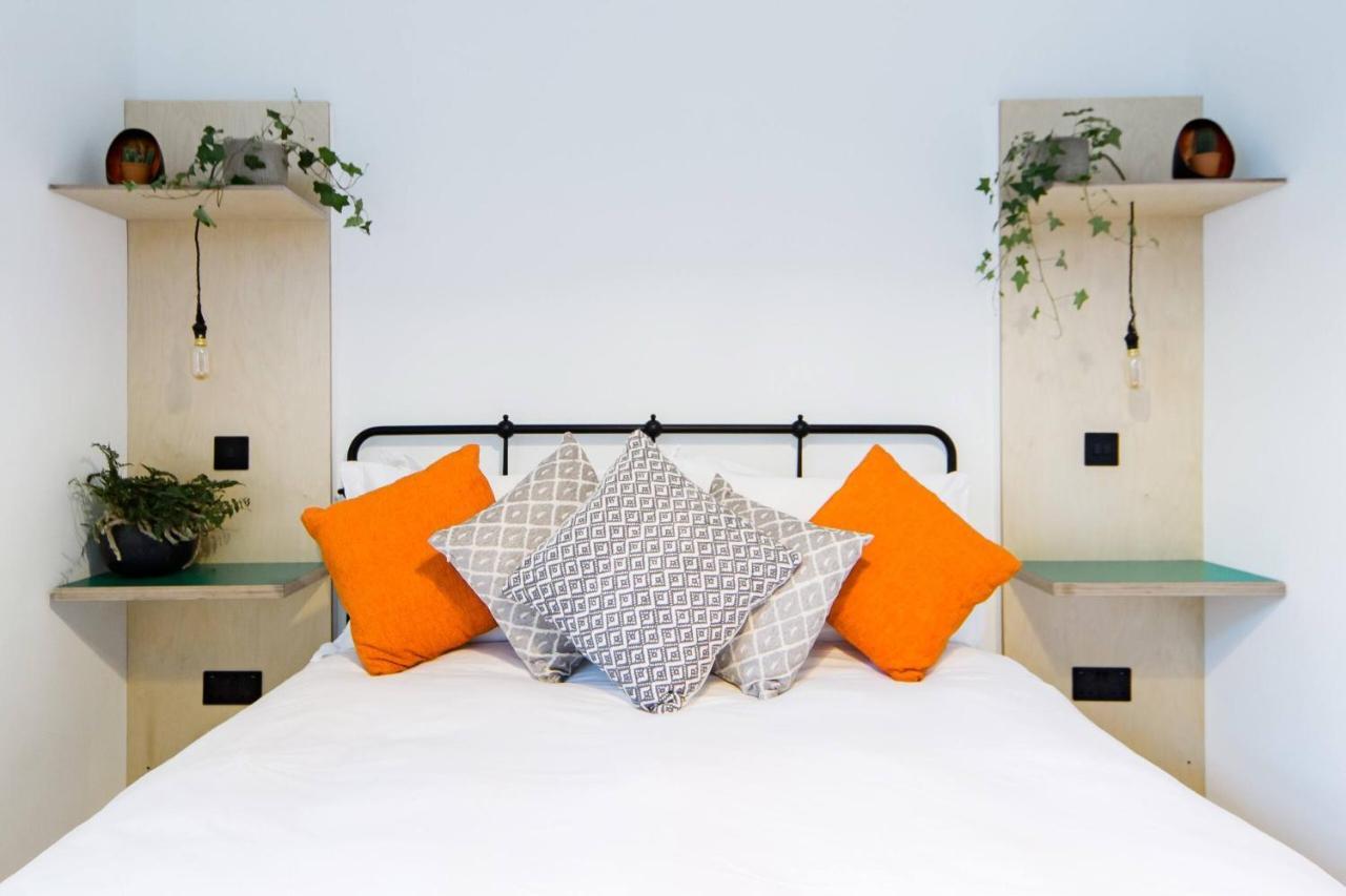 The Plywood Flat, Modern Style In A Traditional Tenement Apartment