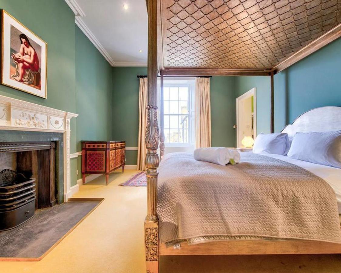 Beautiful Centre Georgian 4 Bed Townhouse With Private Garden Edinburgh