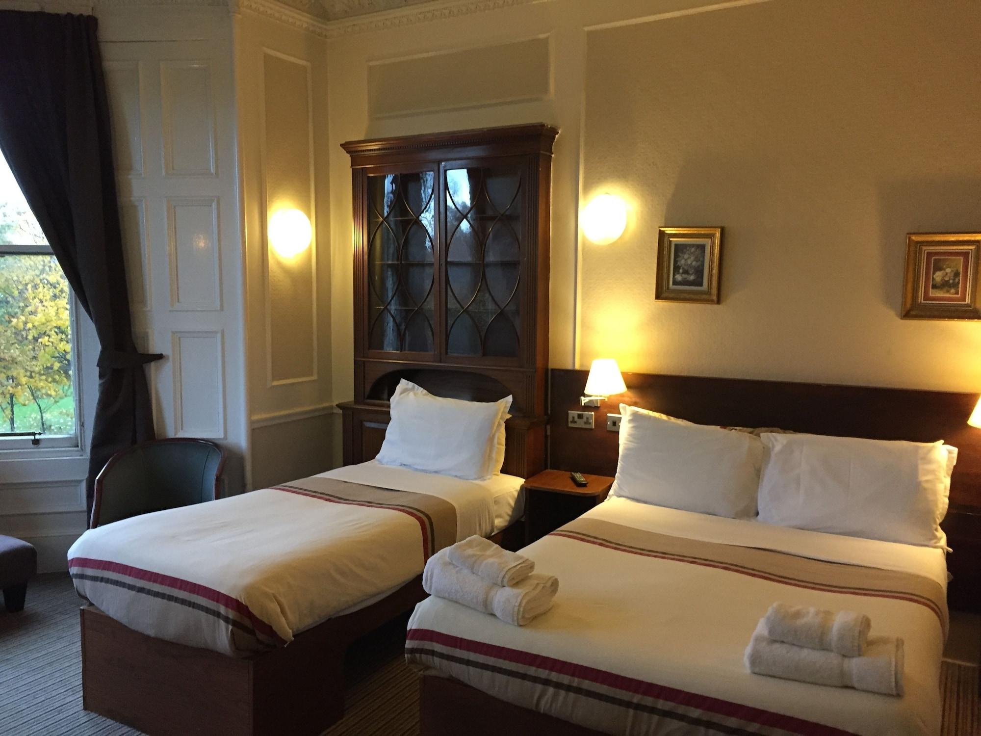 Hotel House