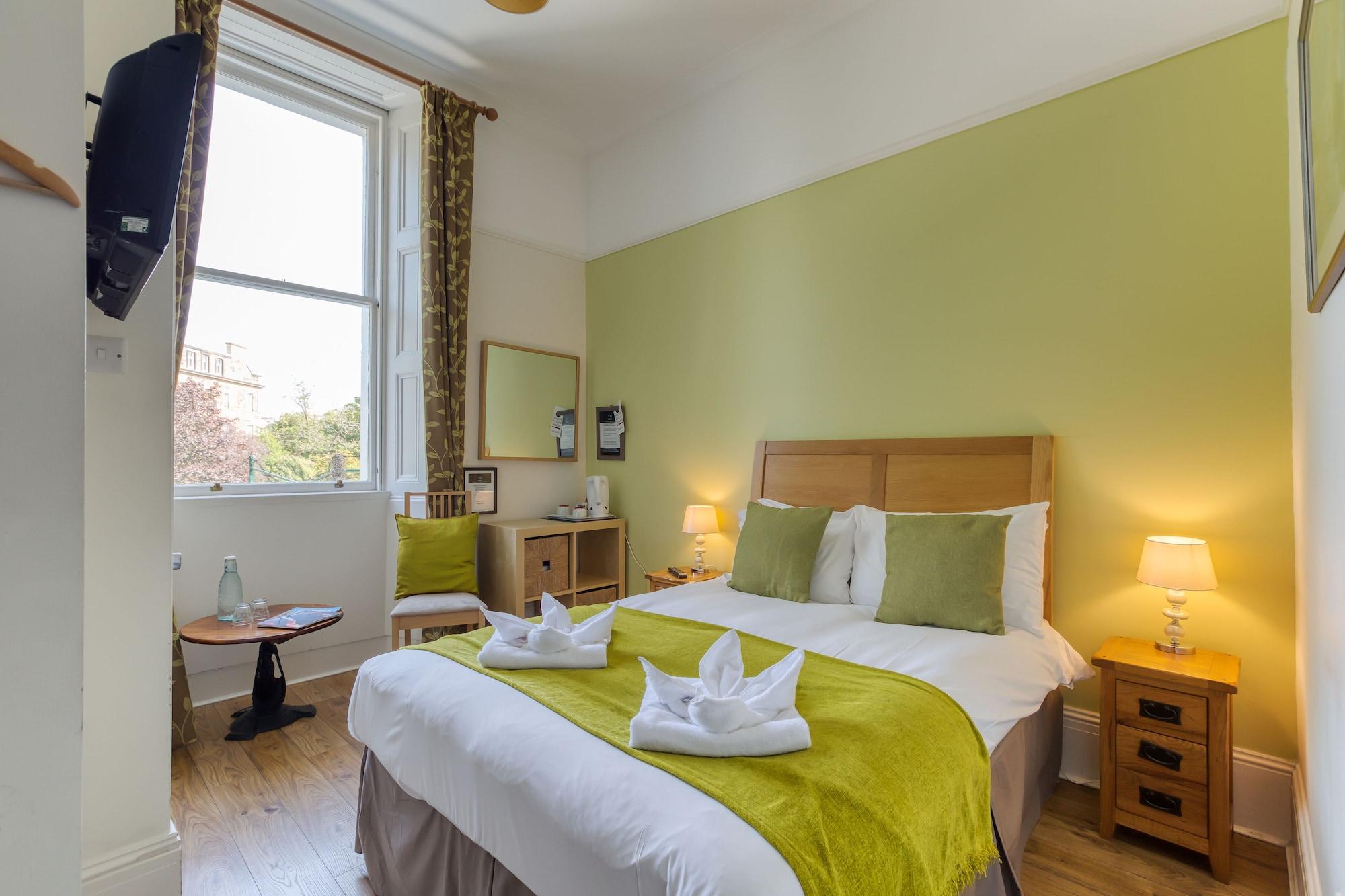 No32 Edinburgh