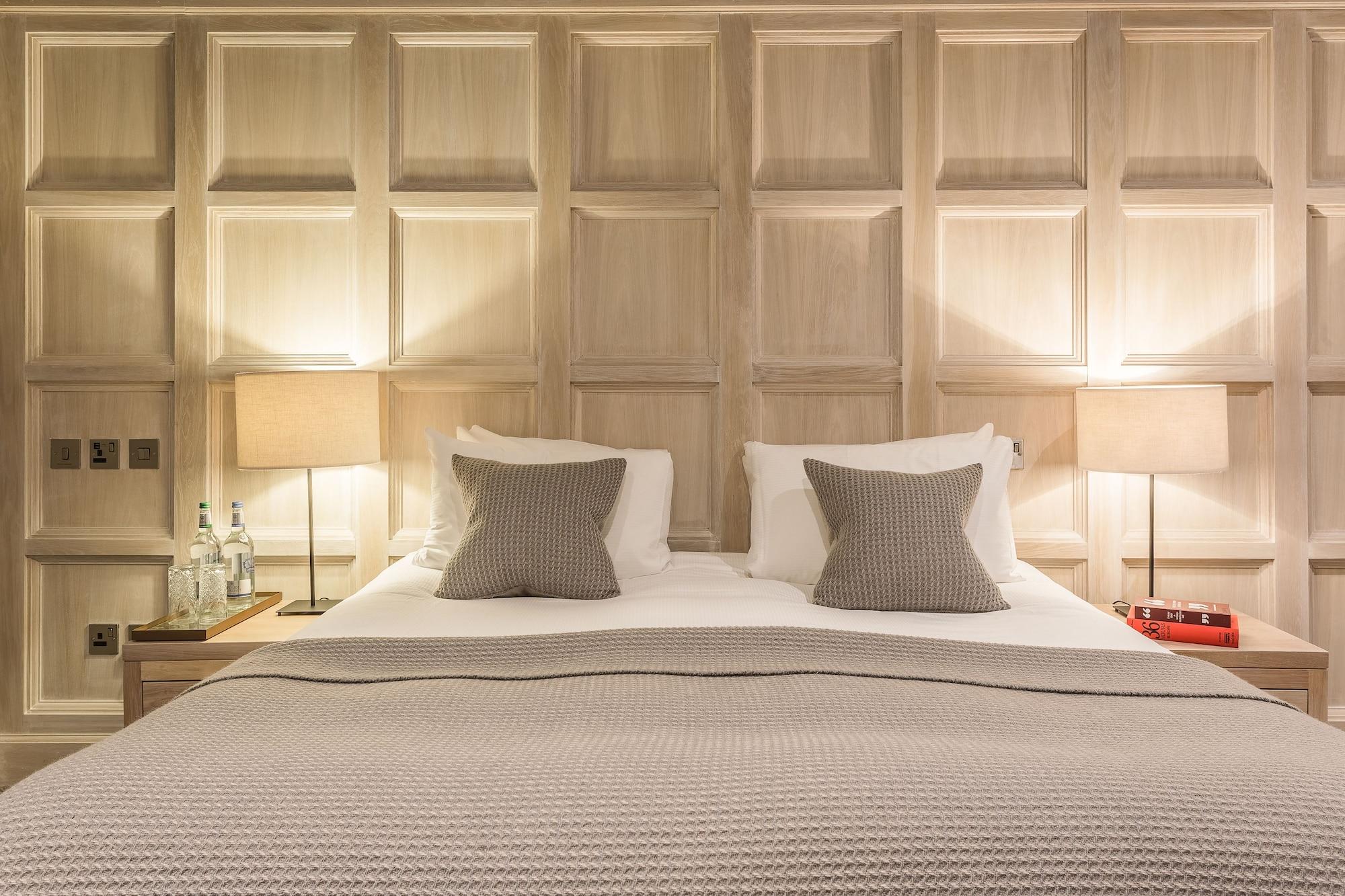The Scotsman Hotel 4*