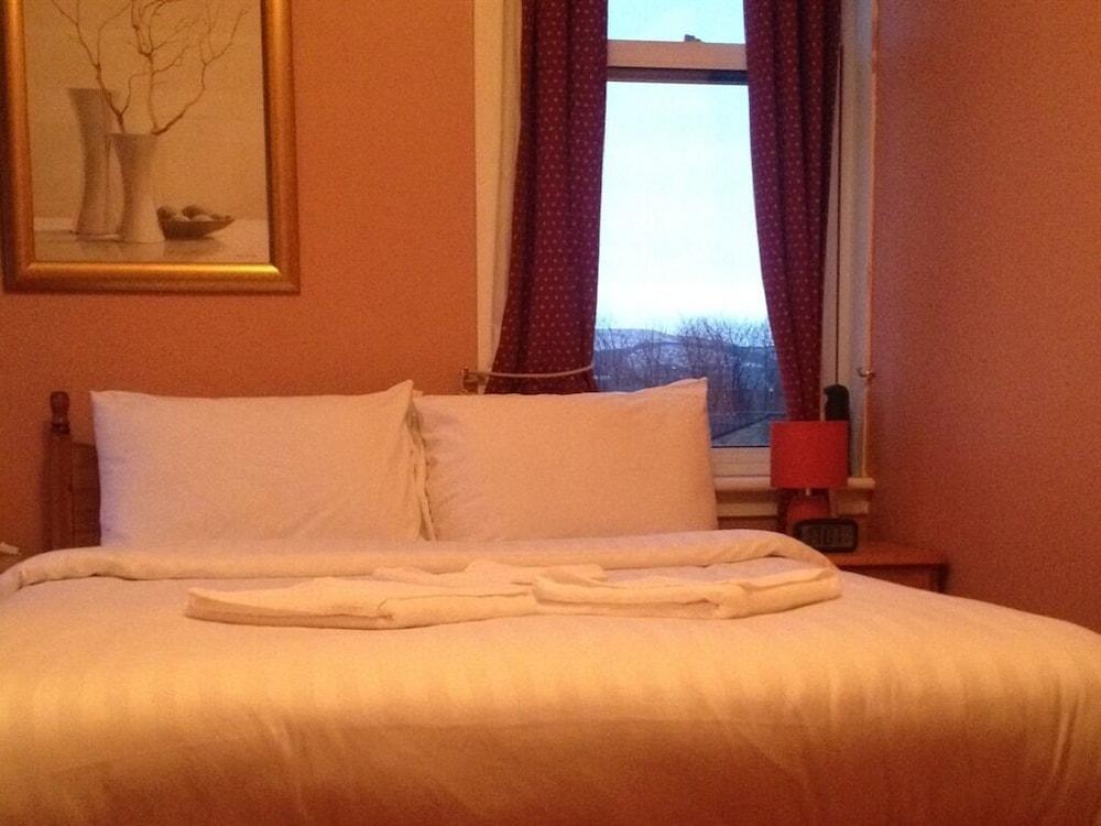 Twin Lions Hotel Edinburgh