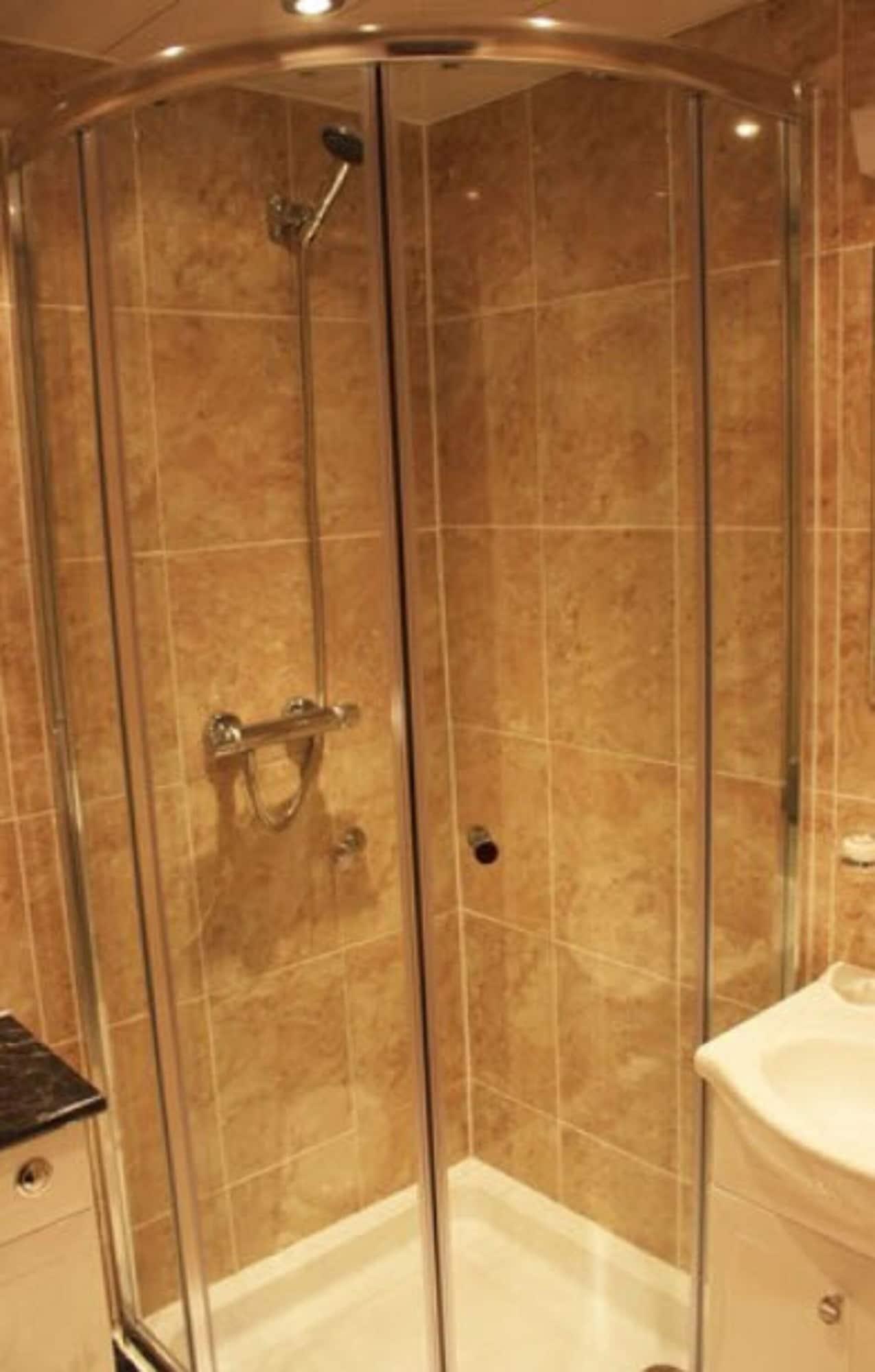 Regency 4* EDI