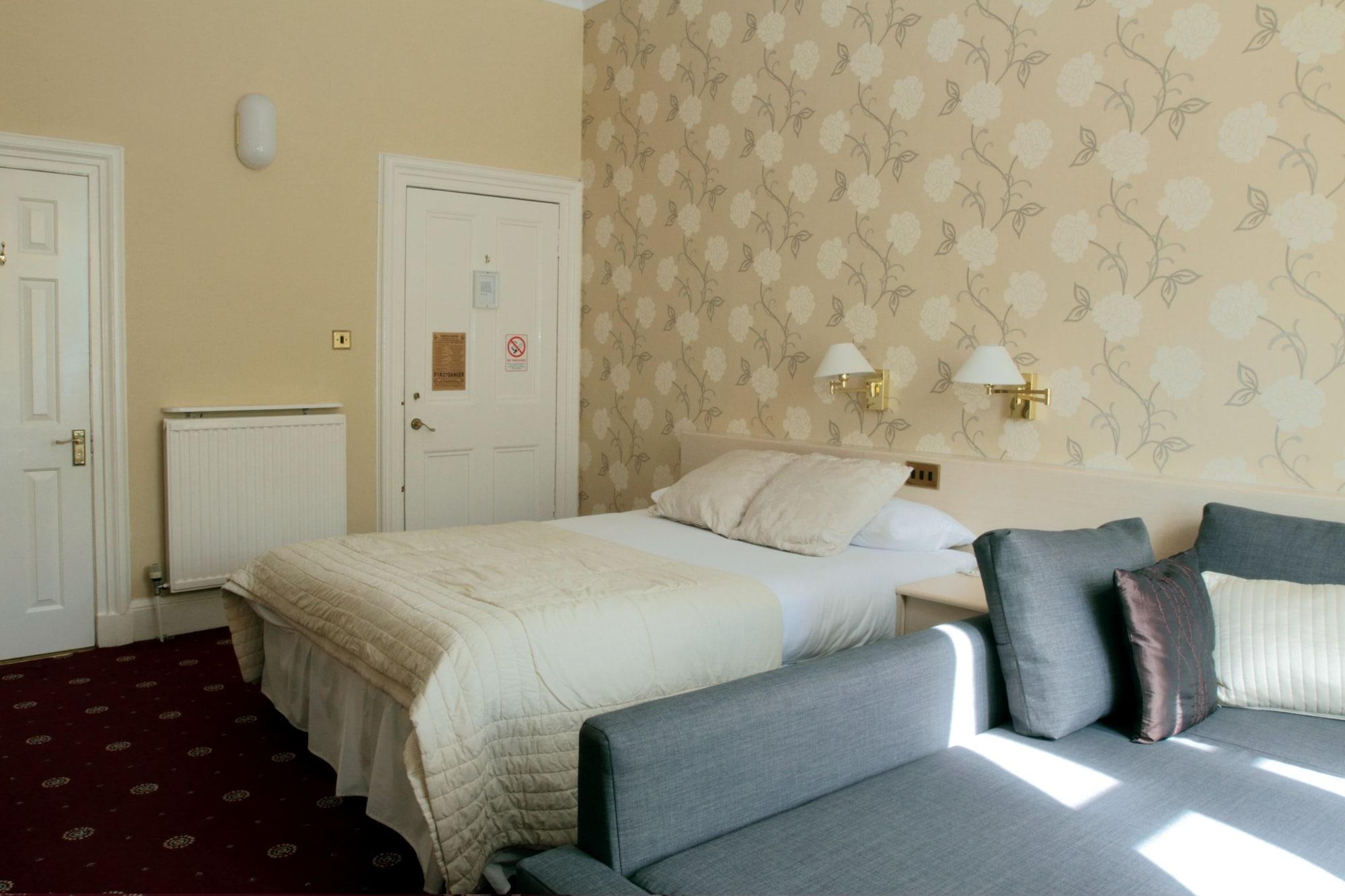 Thistle Hotel