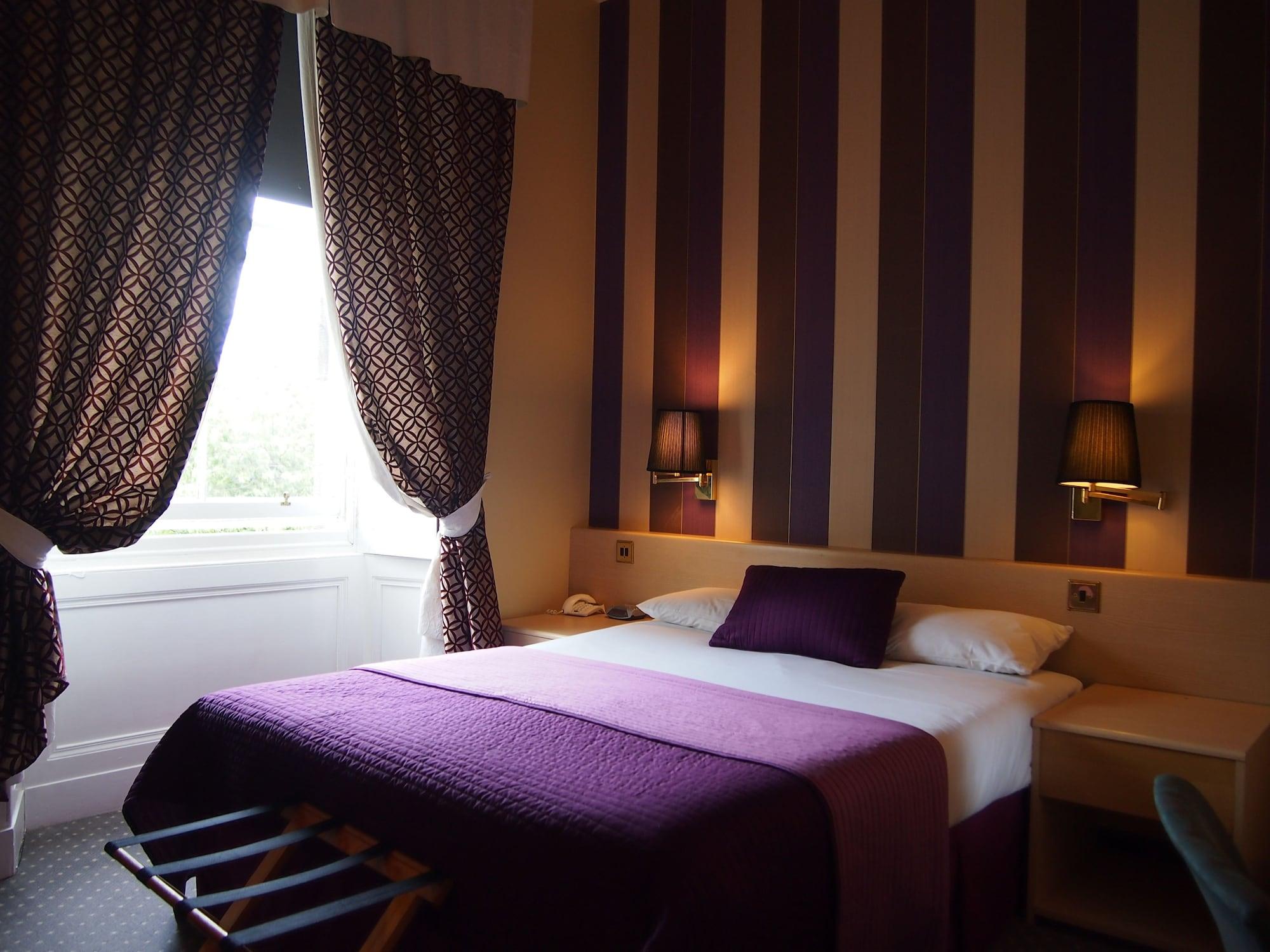 Thistle 3* Edinburgh