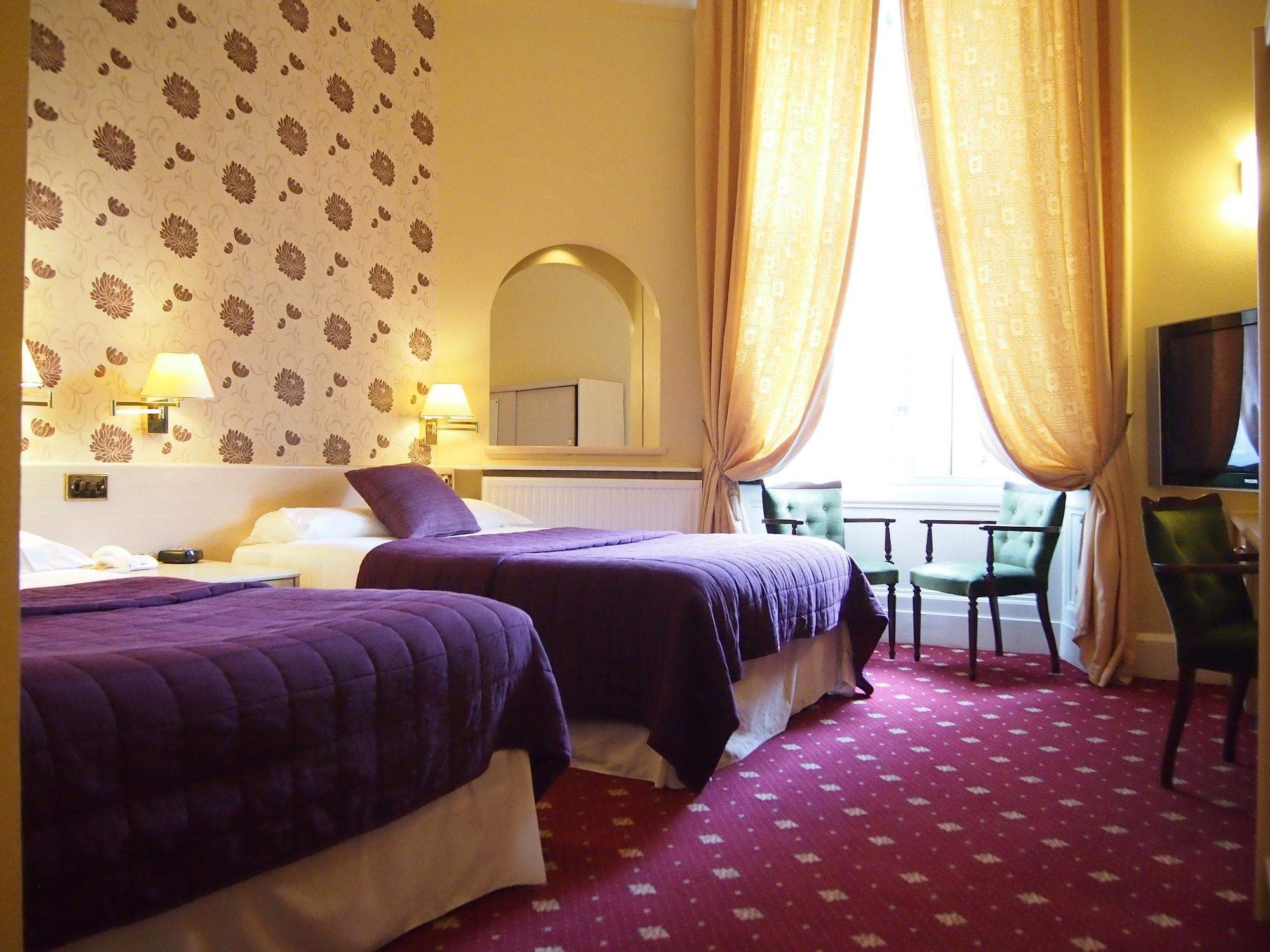 Thistle Hotel