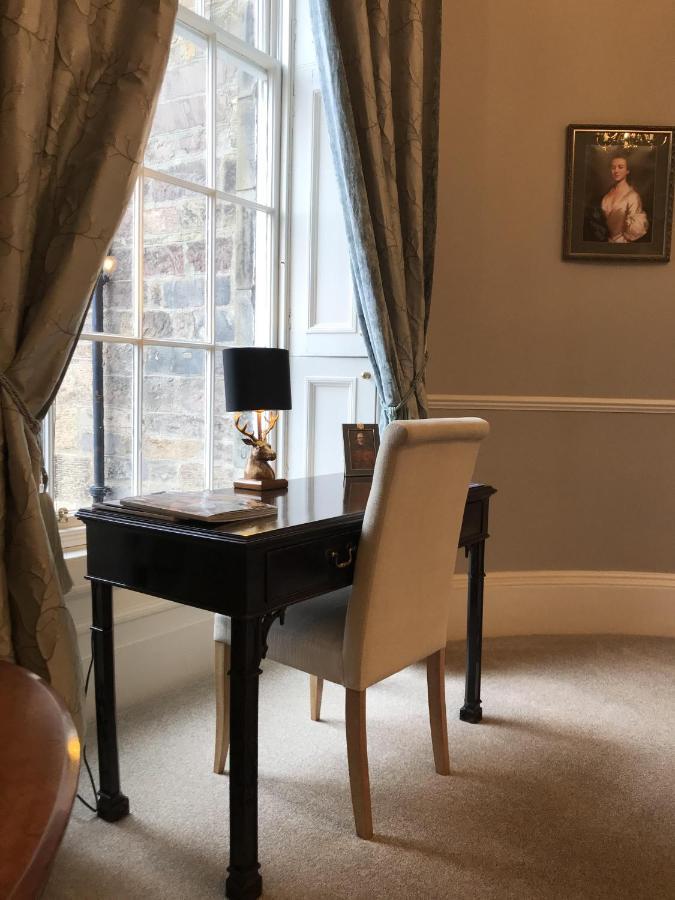 Escape To @ Albyn Place Edinburgh
