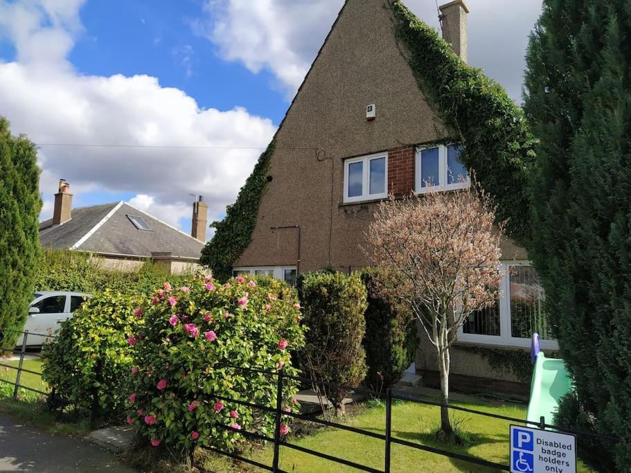 Self Catering Studio Flat *