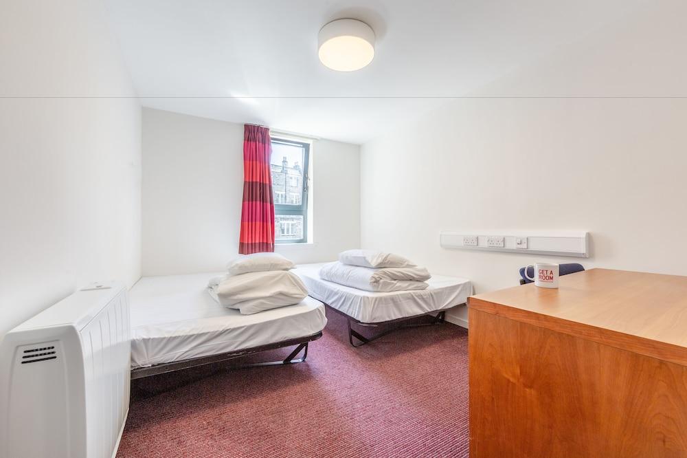 Hotel Euro Halls 2*