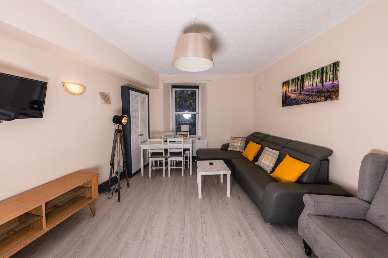 Old Town Central Apartments By The Castle Apartment Edinburgh
