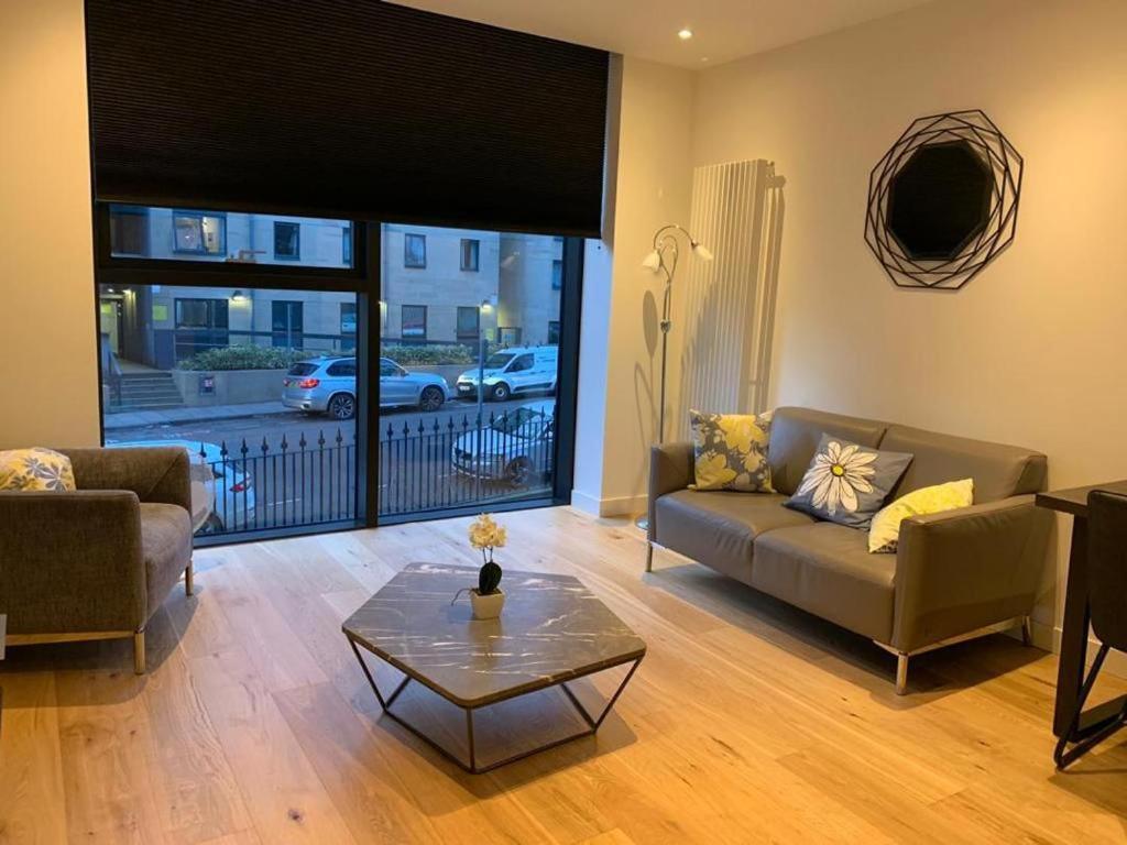Quartermile One Bedroom Appartement *