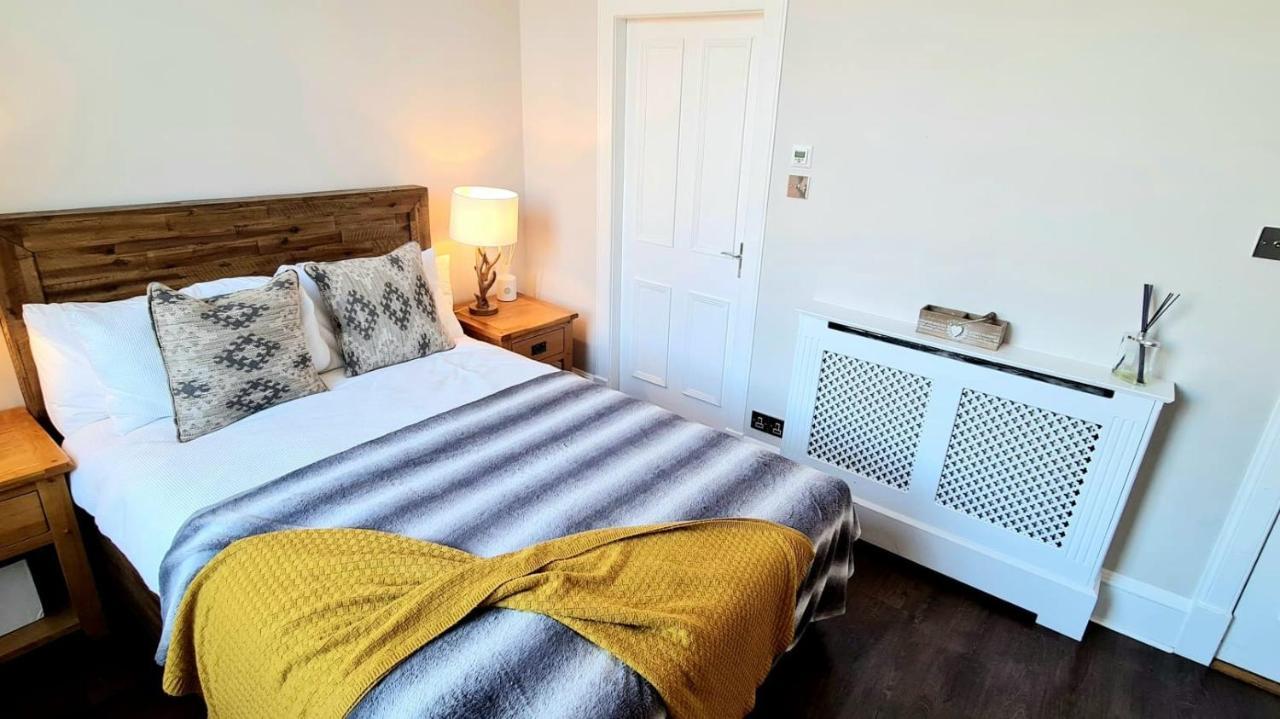 Stunning 2 Bedroom Georgian * EDI