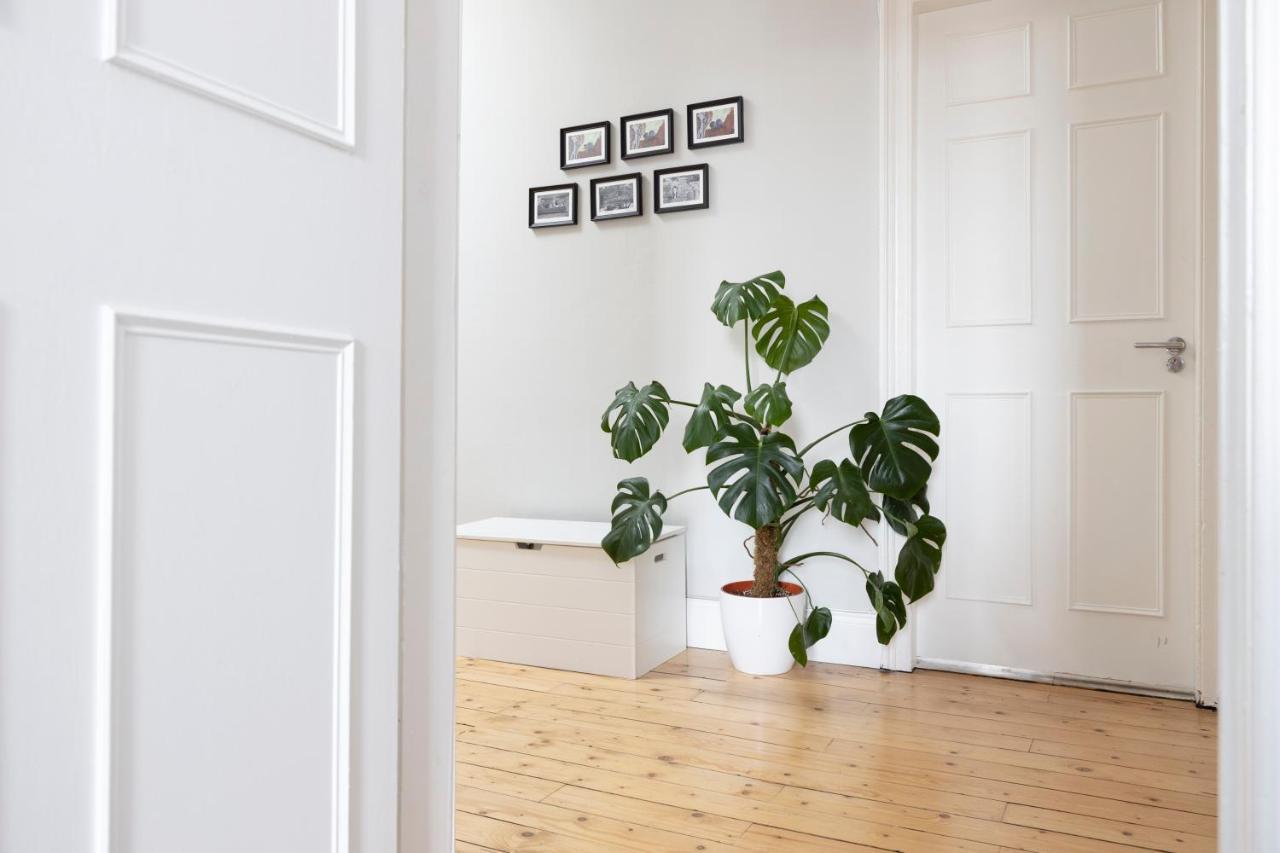 Altido Glamorous 2-bed Flat Near Castle *