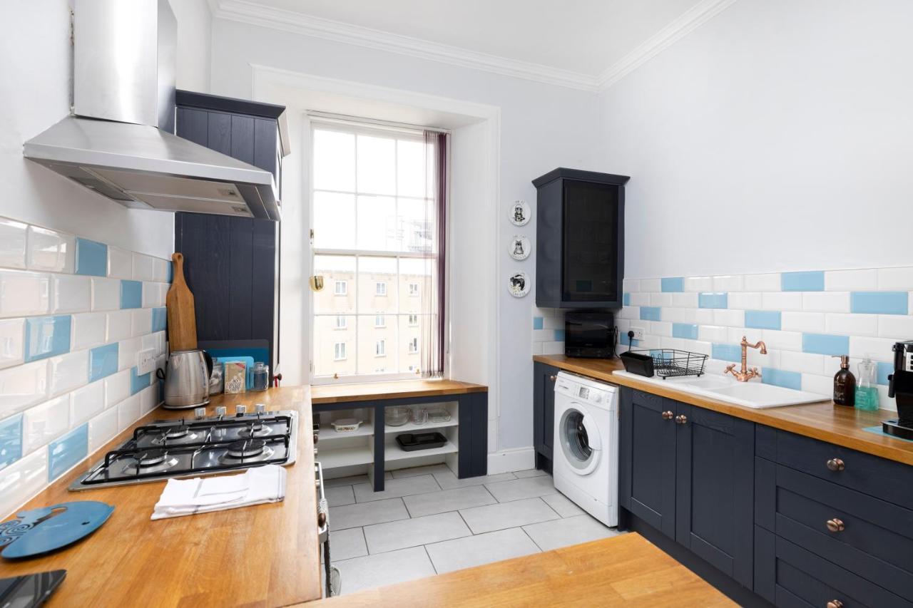 Apartment Altido Glamorous 2-bed Flat Near Castle *