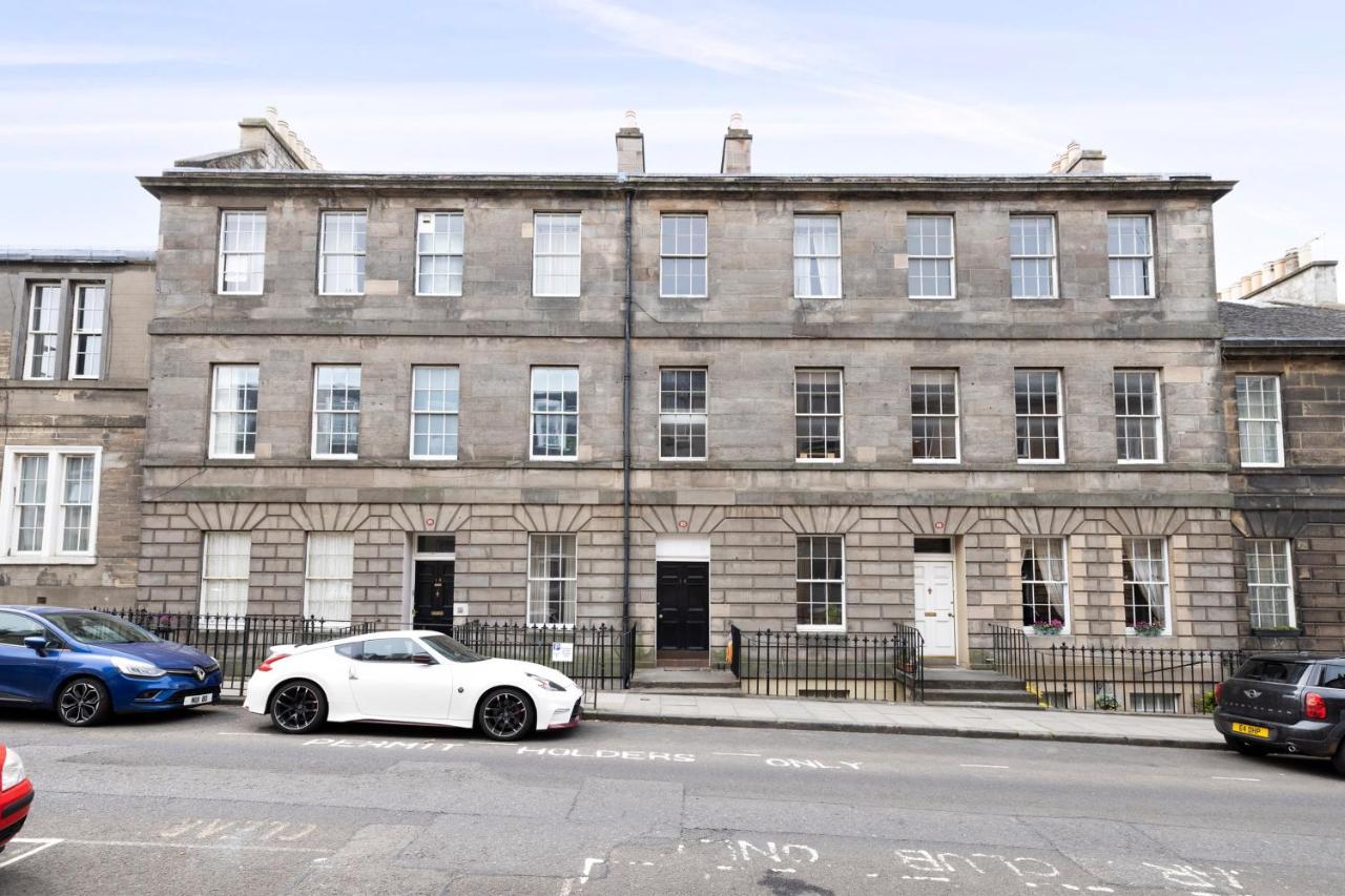 Altido Glamorous 2-bed Flat Near Castle Apartment *